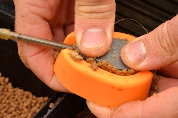 Guru X-Safe Feeder Large 28g 45g - Mangiatoia Method System Per Pesca Match E Feeder