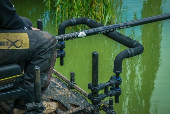 Support de canne Matrix Pole & Net Rest - Pêche Expert Support de canne Matrix Pole & Net Rest - Pêche Expert